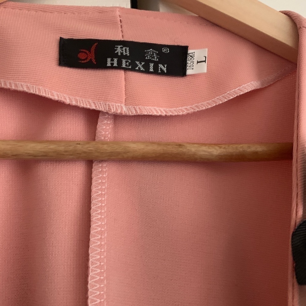 3 for 20 deal Pink blazer - Picture 5 of 8